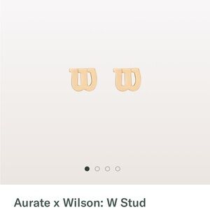 Gold W Stud Earrings